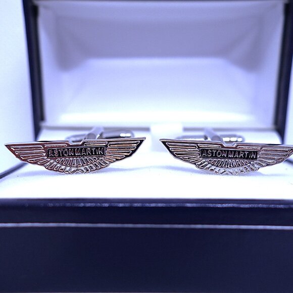 Brand New Chromed & Enameled Aston Martin Emblem Cufflinks with Case, Silver - Picture 1 of 2